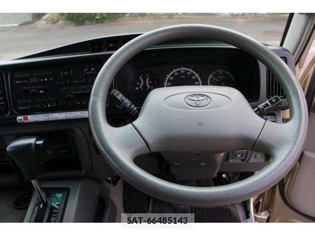 Toyota COASTER 2012-10 8216300-18