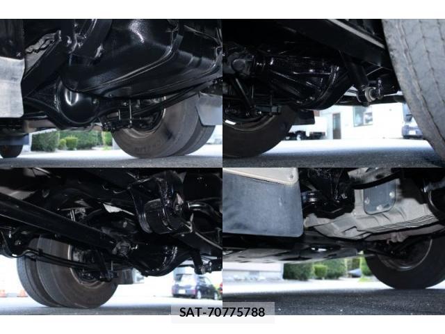 Toyota COASTER 2009-11 8216307-12