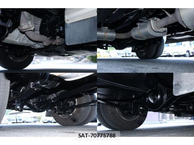 Toyota COASTER 2009-11 8216307-13