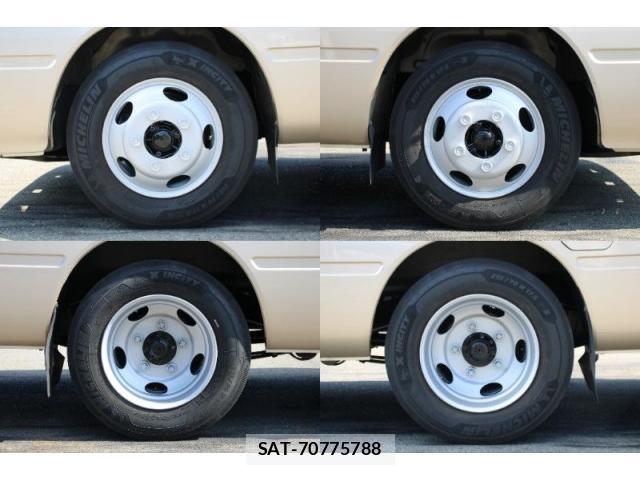 Toyota COASTER 2009-11 8216307-16