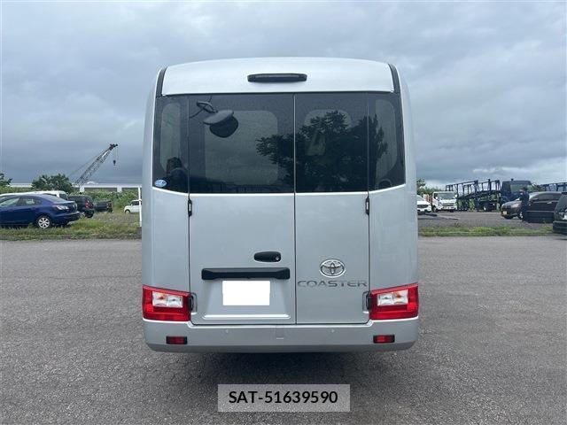 Toyota COASTER 2026-06 8218783-6