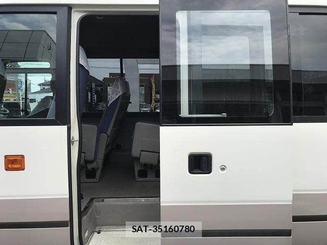 Toyota COASTER 2015-07 8223910-9