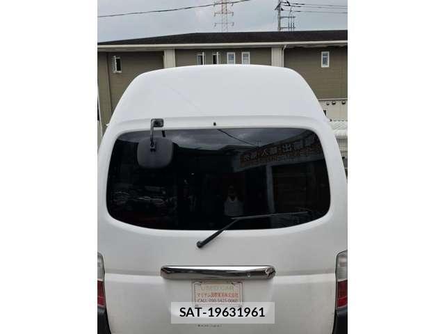Isuzu COMO 2012-06 8222744-19