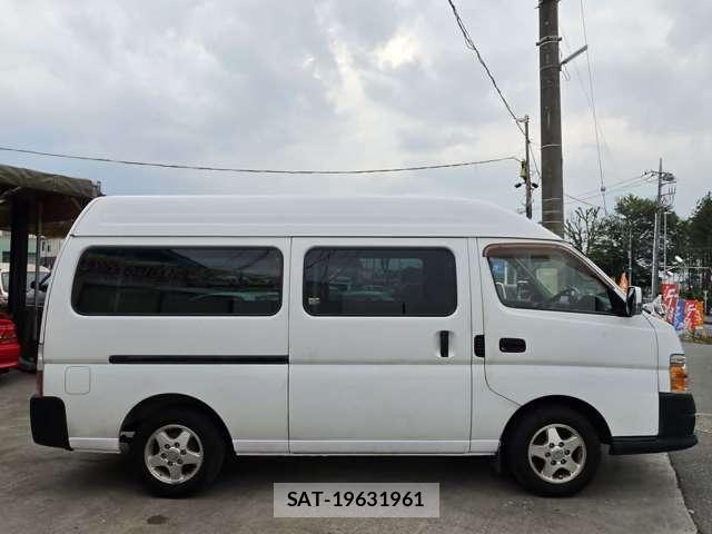 Isuzu COMO 2012-06 8222744-2