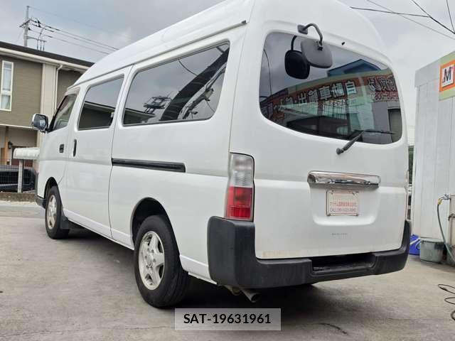 Isuzu COMO 2012-06 8222744-7