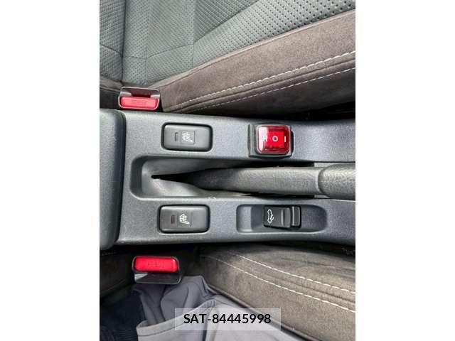 Daihatsu COPEN 2020-04 8218125-8