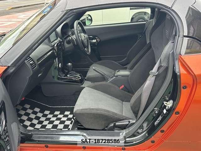 Daihatsu COPEN 2023-02 8218231-4