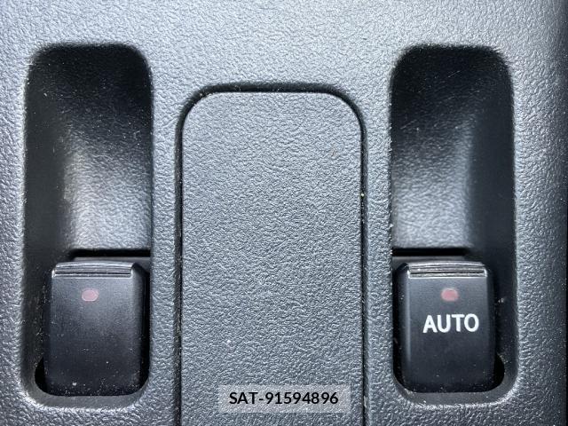 Daihatsu COPEN 2018-02 8220445-9
