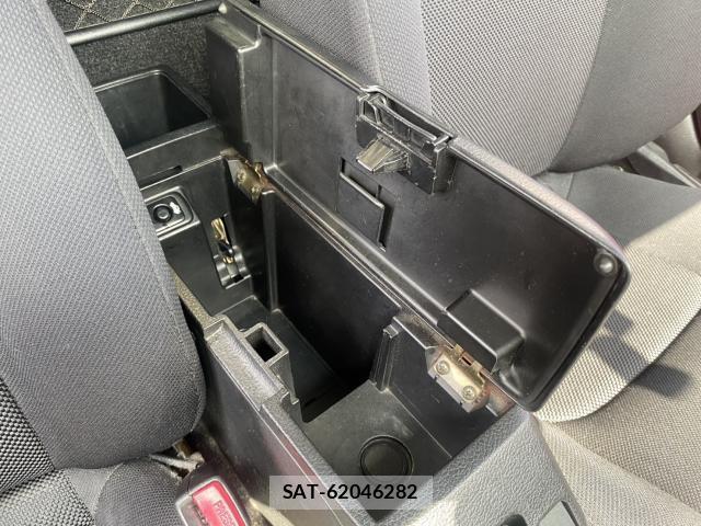 Daihatsu COPEN 2003-02 8225615-18