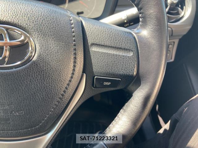 Toyota COROLLA AXIO 2016-04 8216192-18