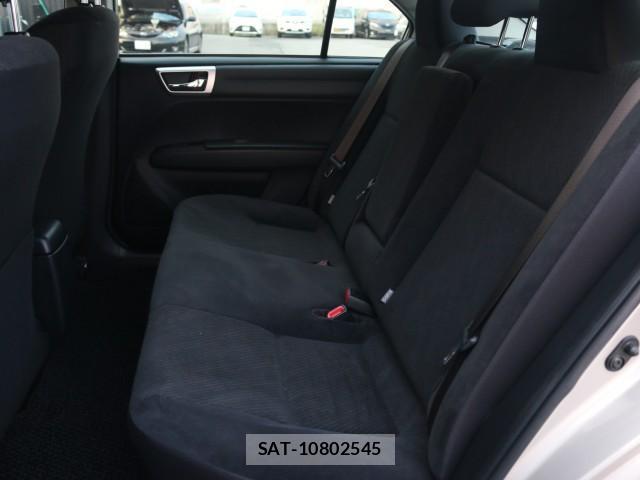 Toyota COROLLA AXIO 2015-09 8217267-6