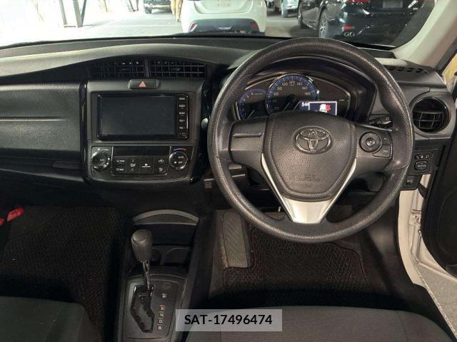 Toyota COROLLA AXIO 2021-08 8223129-2