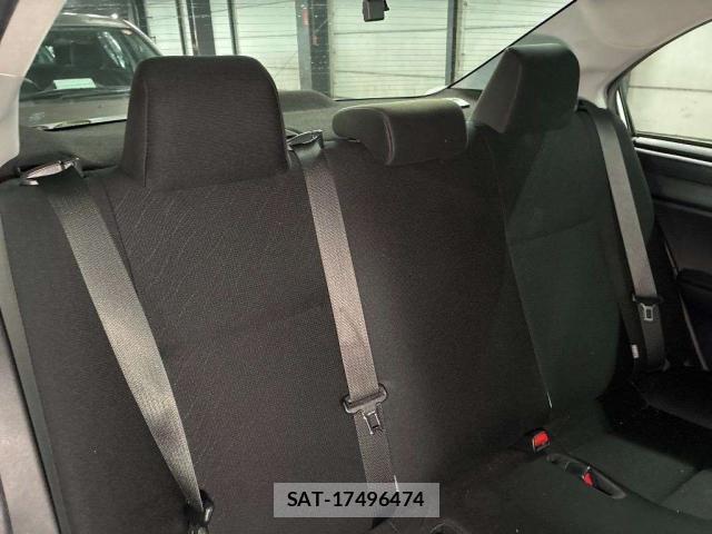 Toyota COROLLA AXIO 2021-08 8223129-8