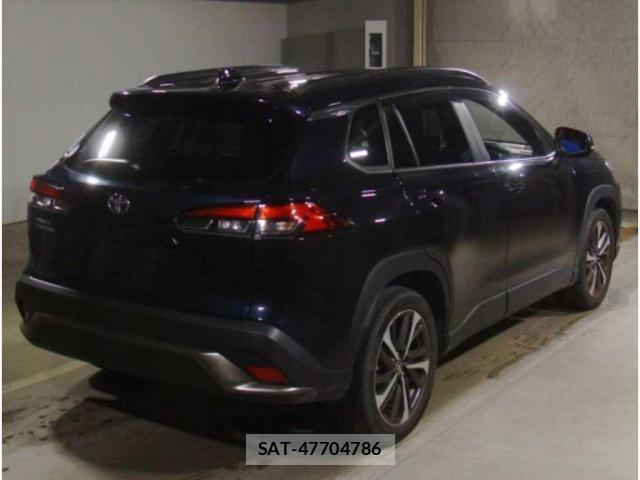 Toyota COROLLA CROSS 2021-11 8217976-4