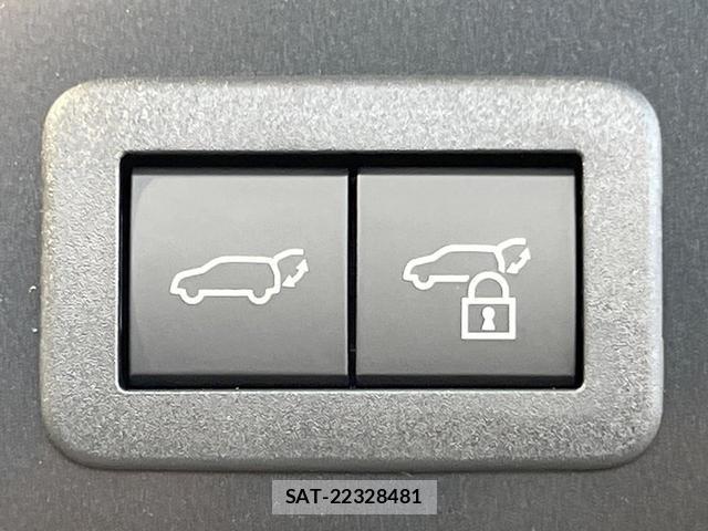Toyota COROLLA CROSS 2026-05 8220197-4
