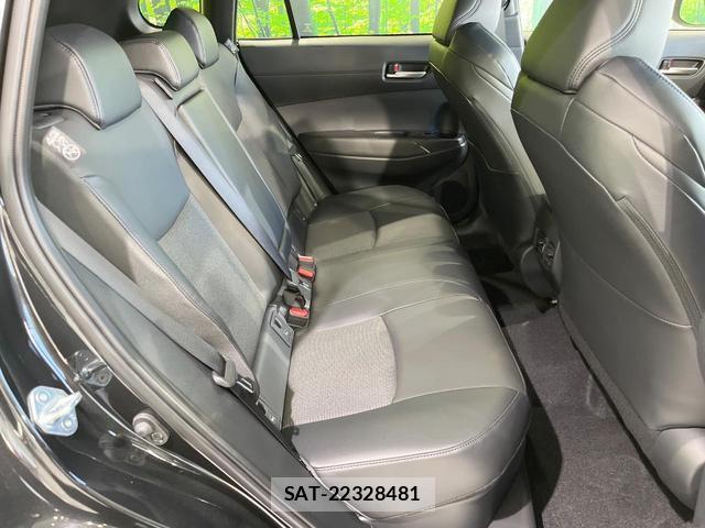 Toyota COROLLA CROSS 2026-05 8220197-7