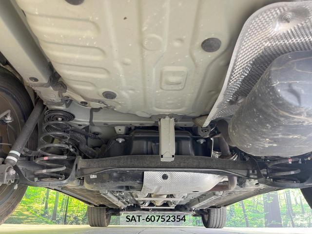 Toyota COROLLA CROSS 2024-01 8220214-18
