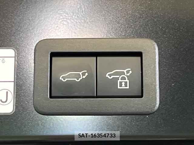 Toyota COROLLA CROSS 2025-01 8221640-8
