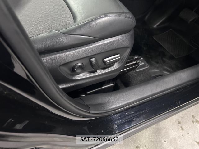 Toyota COROLLA CROSS 2023-03 8224261-9