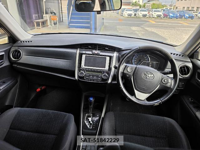Toyota COROLLA FIELDER 2014-02 8222909-1