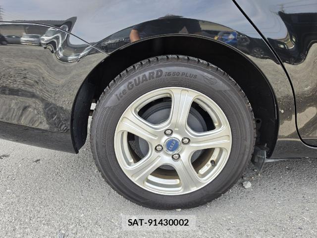 Toyota COROLLA FIELDER 2014-06 8222910-19