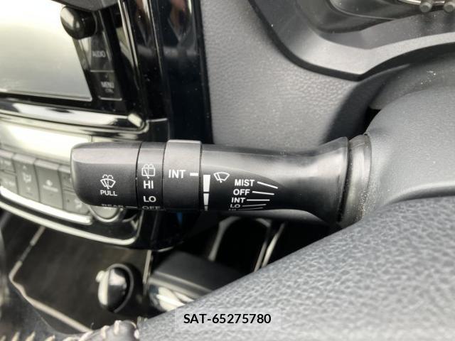 Toyota COROLLA FIELDER 2016-02 8225107-13