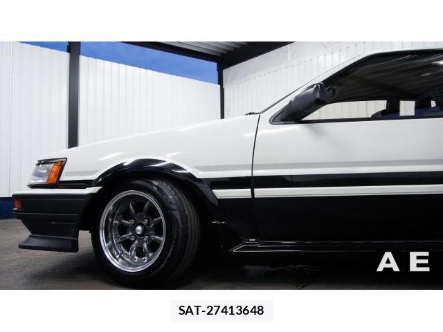 Toyota COROLLA LEVIN 1986-02 8221338-11