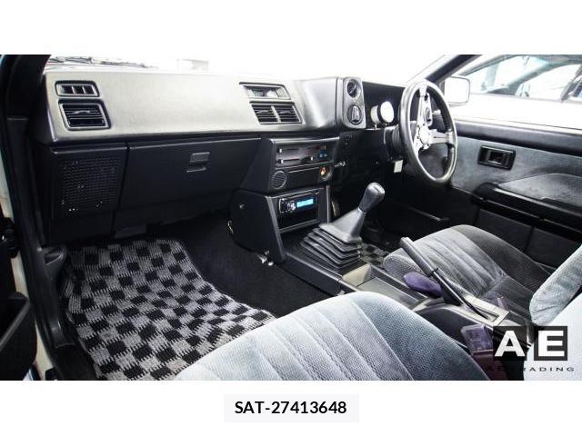 Toyota COROLLA LEVIN 1986-02 8221338-2