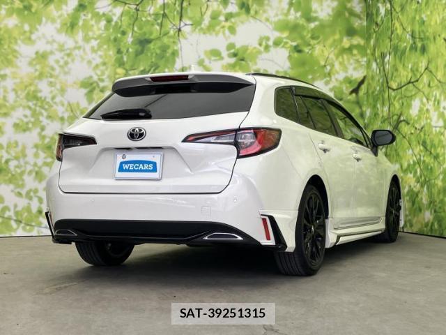 Toyota COROLLA TOURING 2021-07 8217209-2