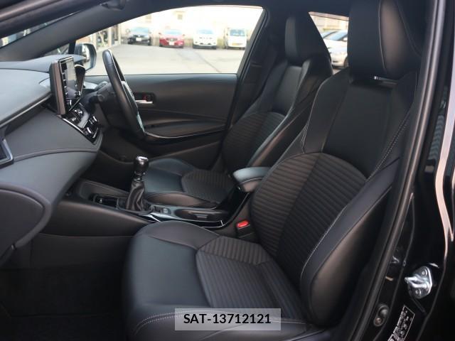 Toyota COROLLA TOURING 2021-06 8217272-5