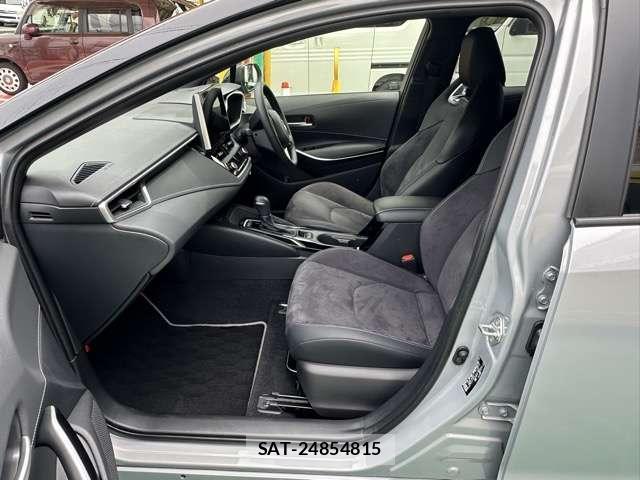Toyota COROLLA TOURING 2025-07 8218248-3