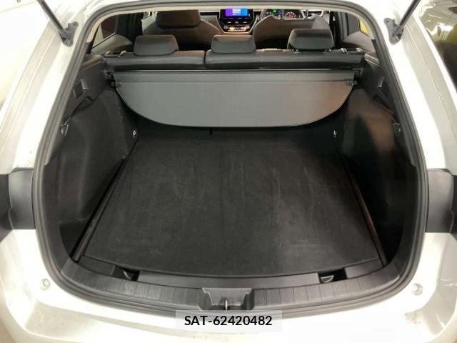 Toyota COROLLA TOURING 2023-06 8218822-9