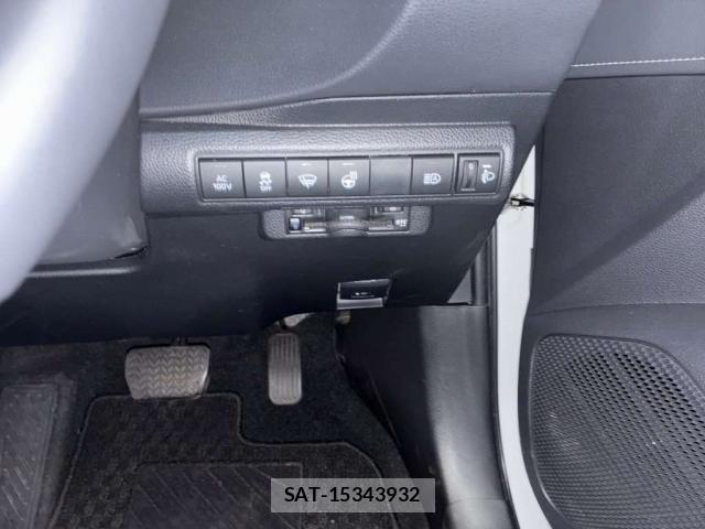 Toyota COROLLA TOURING 2023-06 8218823-9