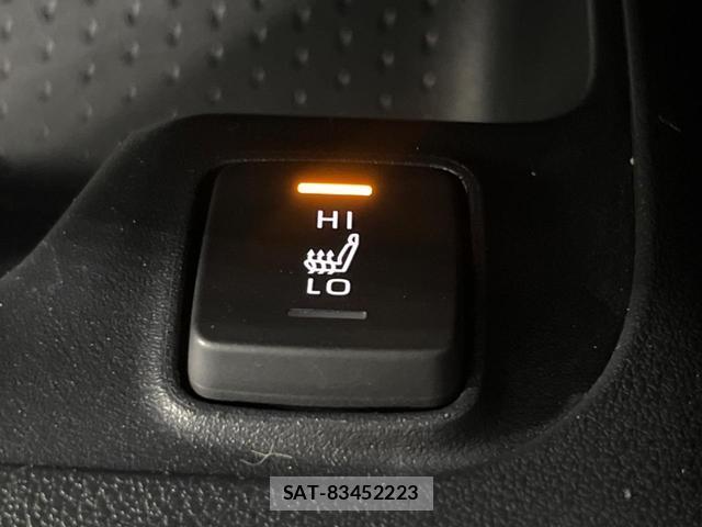 Toyota COROLLA TOURING 2024-04 8219711-4