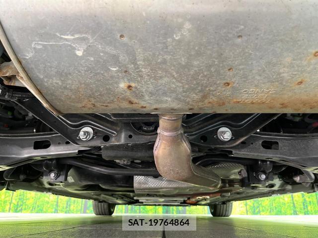 Toyota COROLLA TOURING 2023-12 8222122-18