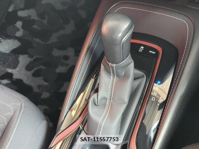 Toyota COROLLA TOURING 2020-09 8223741-17