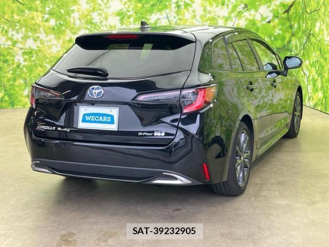 Toyota COROLLA TOURING 2023-08 8225531-2