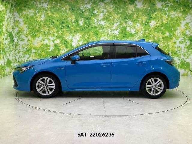 Toyota COROLLA SPORT 2018-10 8218918-1