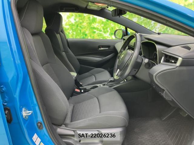 Toyota COROLLA SPORT 2018-10 8218918-3