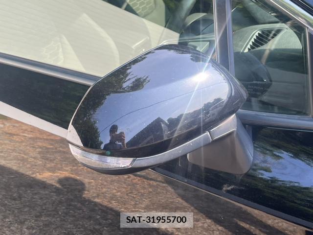 Toyota COROLLA SPORT 2020-06 8219886-18