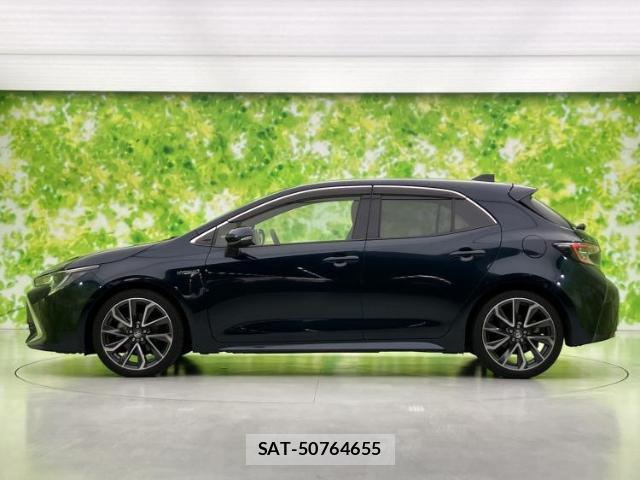 Toyota COROLLA SPORT 2019-01 8221626-1
