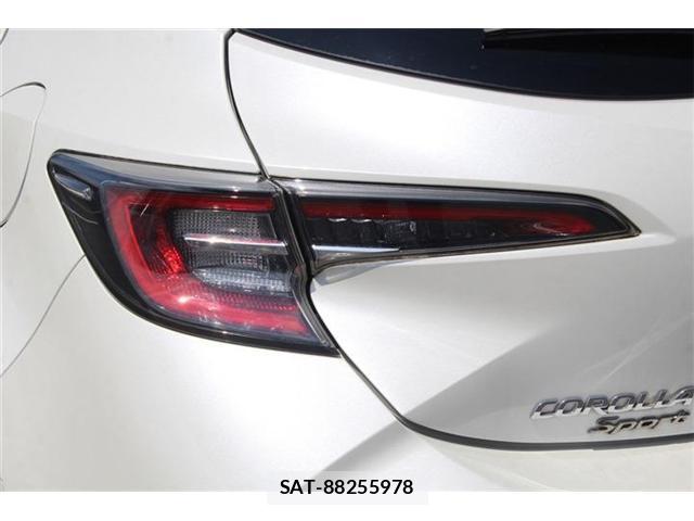 Toyota COROLLA SPORT 2018-07 8222109-14
