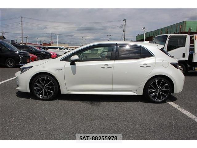 Toyota COROLLA SPORT 2018-07 8222109-8