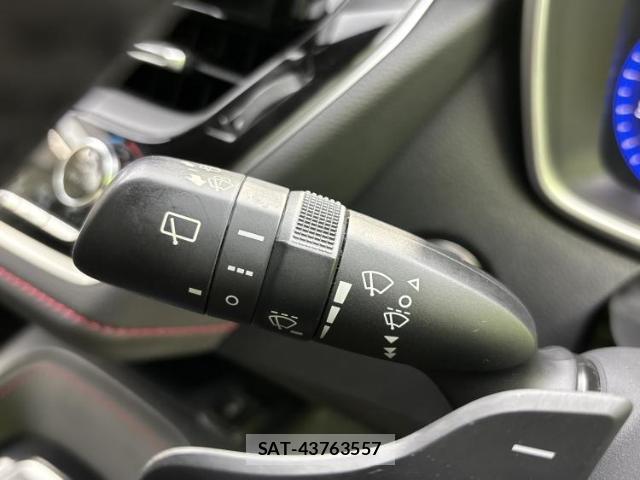 Toyota COROLLA SPORT 2021-08 8225083-15