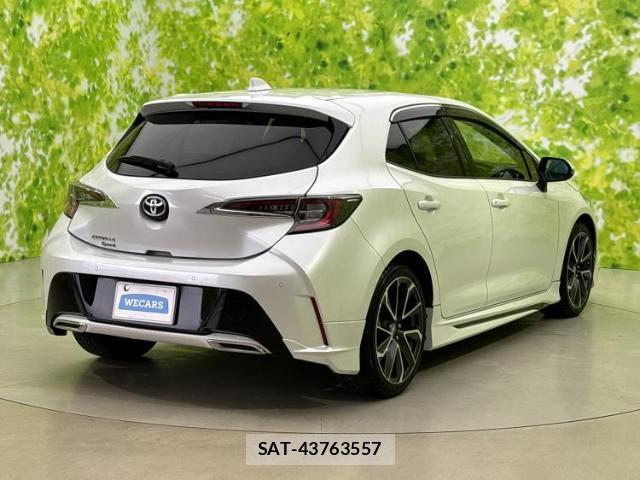 Toyota COROLLA SPORT 2021-08 8225083-2
