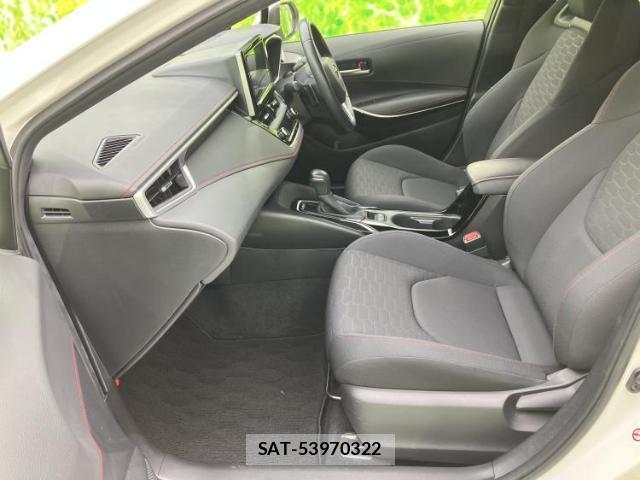 Toyota COROLLA SPORT 2019-08 8225098-5