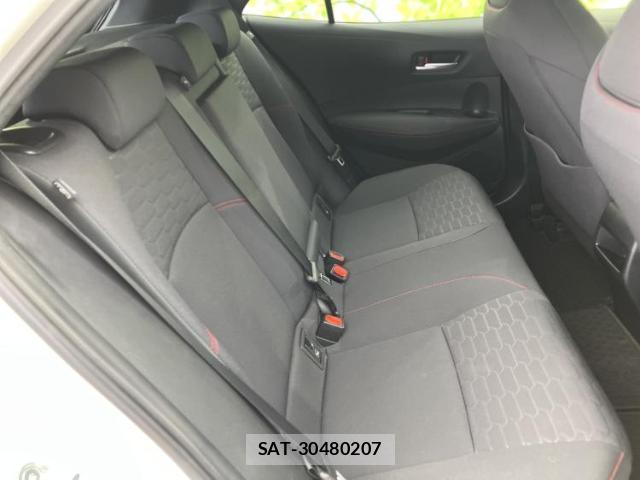 Toyota COROLLA SPORT 2019-09 8225165-4
