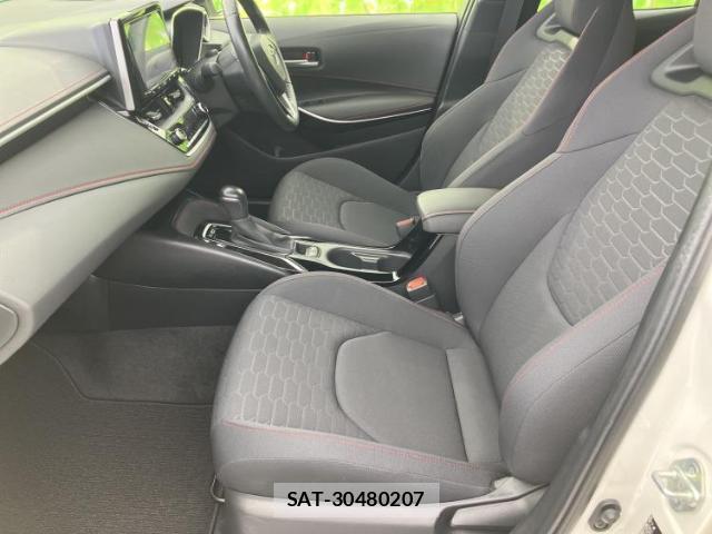 Toyota COROLLA SPORT 2019-09 8225165-5