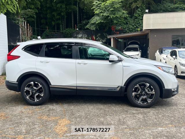 Honda CR-V HYBRID 2019-01 8219891-6