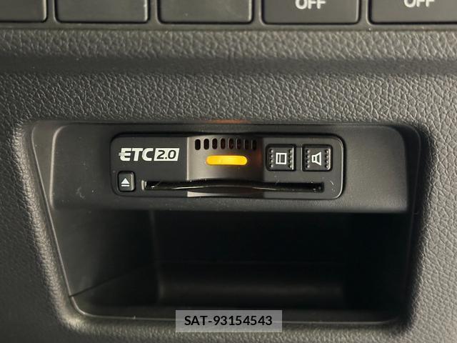 Honda CR-V HYBRID 2019-02 8221348-4